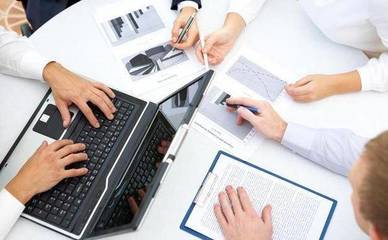 云服务推动IT服务外包行业深度变革，基础软件服务面临三大挑战